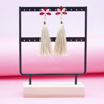 Gold earrings 1