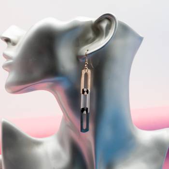 Black earrings 2