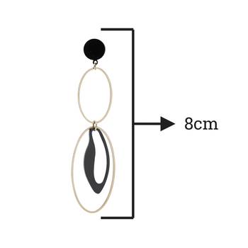 Black earrings 3