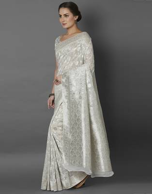 White woven viscose saree with blouse 2