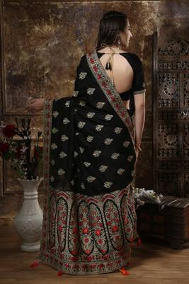 Black Embroidered Silk Saree With Blouse 2