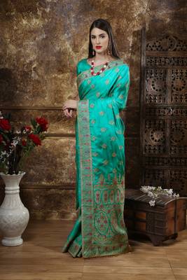 Teal Embroidered Silk Saree With Blouse 3