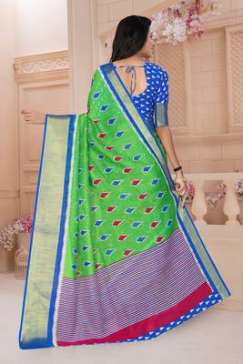 Green Printed Cotton Poly Saree With Blouse 2