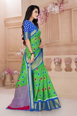 Green Printed Cotton Poly Saree With Blouse 4