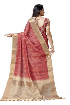 Red woven silk saree with blouse 2