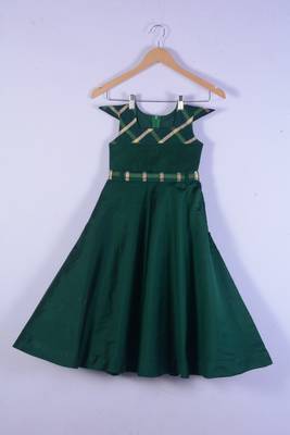 Green cotton silk long gown for girl  1