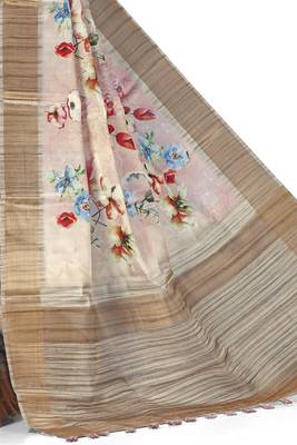Pink woven silk saree with blouse 3