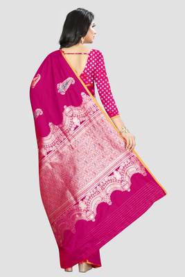 Pink Woven Kanchipuram Silk Saree With Blouse 3
