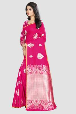 Pink Woven Kanchipuram Silk Saree With Blouse 2