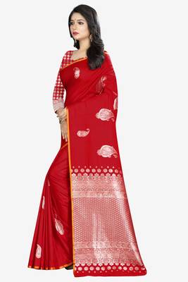 Red Woven Kanchipuram Silk Saree With Blouse 2