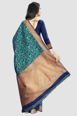 Multicolor Woven Kanchipuram Silk Saree With Blouse 3