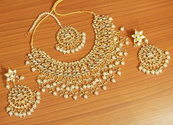 White Pearl Necklace-Sets 1
