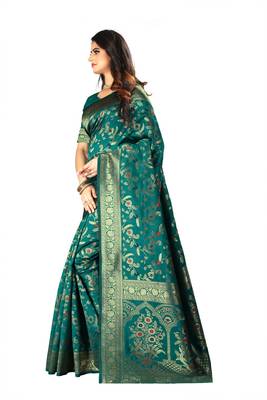 Green Woven Jacquard Saree With Blouse 2
