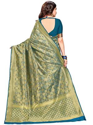 Green woven silk saree with blouse 3