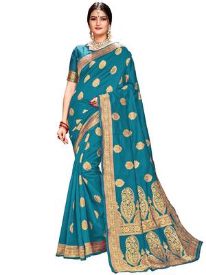 Green woven silk saree with blouse 1
