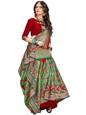 Green woven silk saree with blouse 3