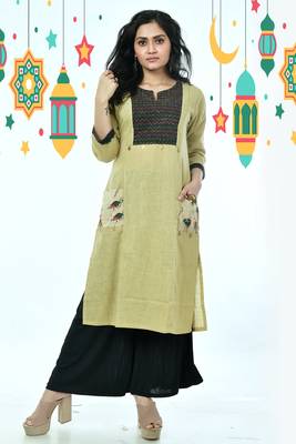 Beige Geometric Pattern Kantha Patch Cotton Kurti With Flamingo Printed Pockets 2