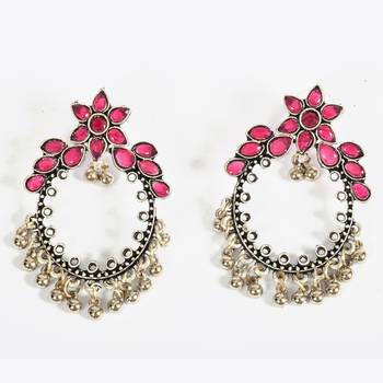Traditional And Elegant Kundan Earrings For Women And Girls 2