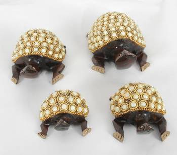 Handcraft Golden Coloured Turtle Statue For Home Decor 2
