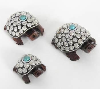 Handcraft Silver Coloured Turtle With Pearl Fine Work Statue For Home Decor 1