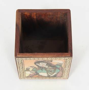Handcraft Wodden Small Storage Box Brown Coloured Fine Work For Home Use 4