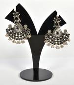 Traditional And Elegant Kundan Earrings For Women And Girls