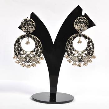 Traditional And Elegant Kundan Earrings For Women And Girls 1