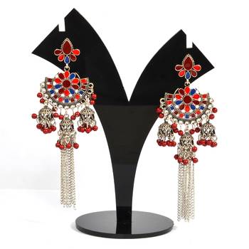 Traditional And Elegant Kundan Earrings For Women And Girls 1
