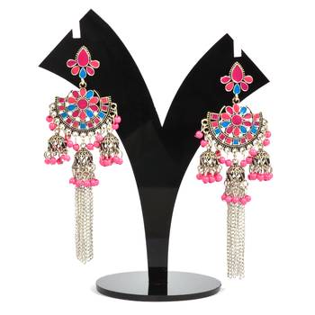 Traditional And Elegant Kundan Earrings For Women And Girls 1