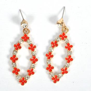 Traditional And Elegant Kundan Earrings For Women And Girls 2