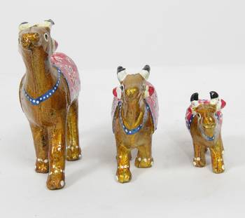 Handcraft Cow Statue Antique Showpiece Golden Coloured For Home Decor 1