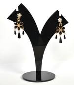 Traditional And Elegant Kundan Earrings For Women And Girls