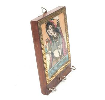 Handcraft Wooden Key Holder Antique Fine Work Brown Coloured For Home Decor 3