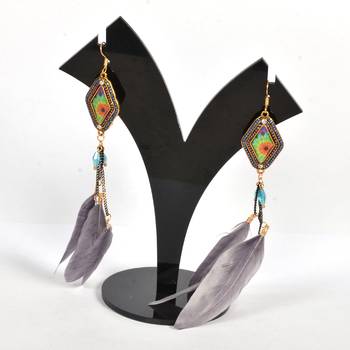 Traditional And Elegant Feather Earrings For Women And Girls 1