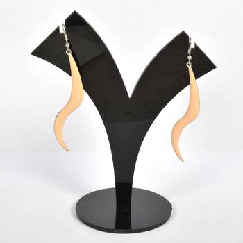 Traditional And Stylish Earrings For Women And Girls 1