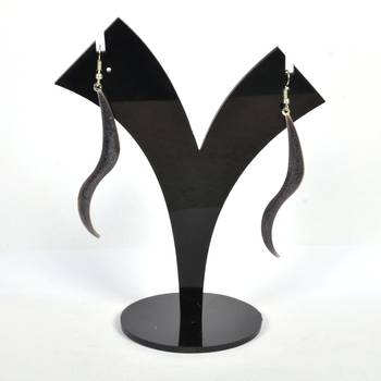Traditional And Stylish Earrings For Women And Girls 1
