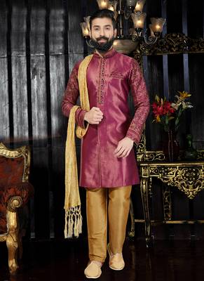 Maroon embroidered jaquard kurta-pajama 1