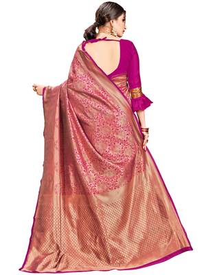 Magenta woven silk saree with blouse 3