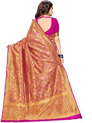 Magenta woven silk saree with blouse 3