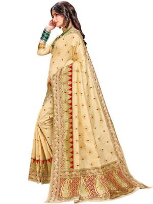 Red woven silk saree with blouse 2