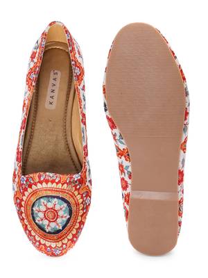 Women Ethnic Floral Mughal Loafers Shoes 4