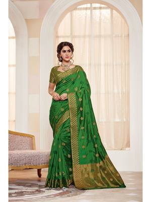 Green Woven Art Silk Saree With Blouse 1