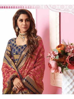 Pink Woven Art Silk Saree With Blouse 2