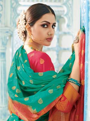 Green Woven Art Silk Saree With Blouse 2