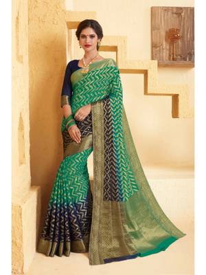 Green Woven Chiffon Saree With Blouse 1