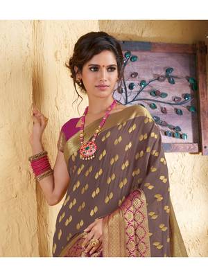 Beige Woven Chiffon Saree With Blouse 2