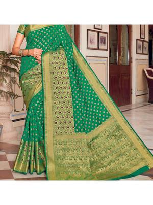Green Woven Silk Blend Saree With Blouse 3