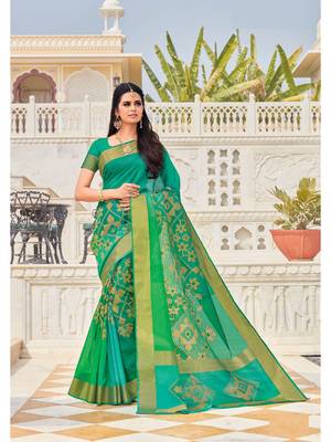 Green Woven Silk Blend Saree With Blouse 1