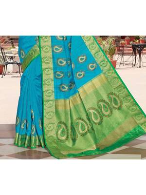 Blue Woven Silk Blend Saree With Blouse 3