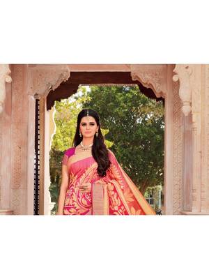 Pink Woven Silk Blend Saree With Blouse 2